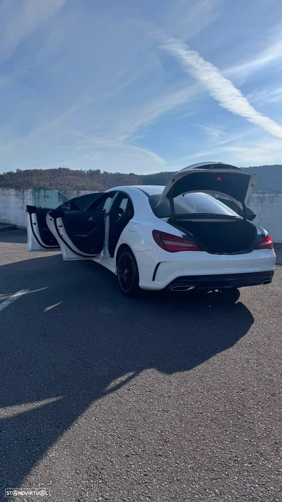 Mercedes-Benz CLA 180 AMG Line - 25