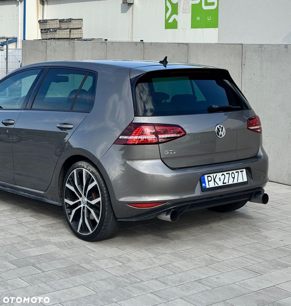 Volkswagen Golf 2.0 TSI BMT GTI Performance DSG - 5