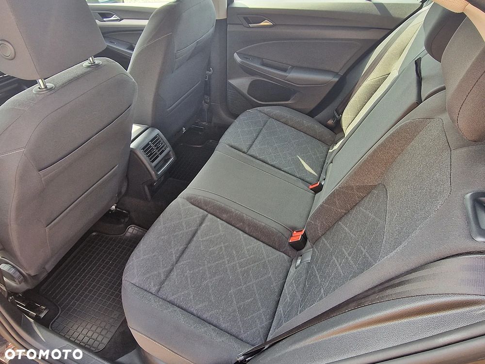 Volkswagen Golf 2.0 TDI SCR Life - 10
