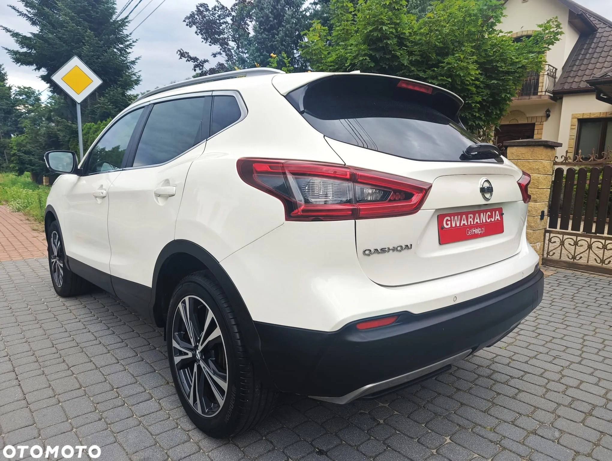 Nissan Qashqai 1.6 DIG-T TEKNA+ - 20