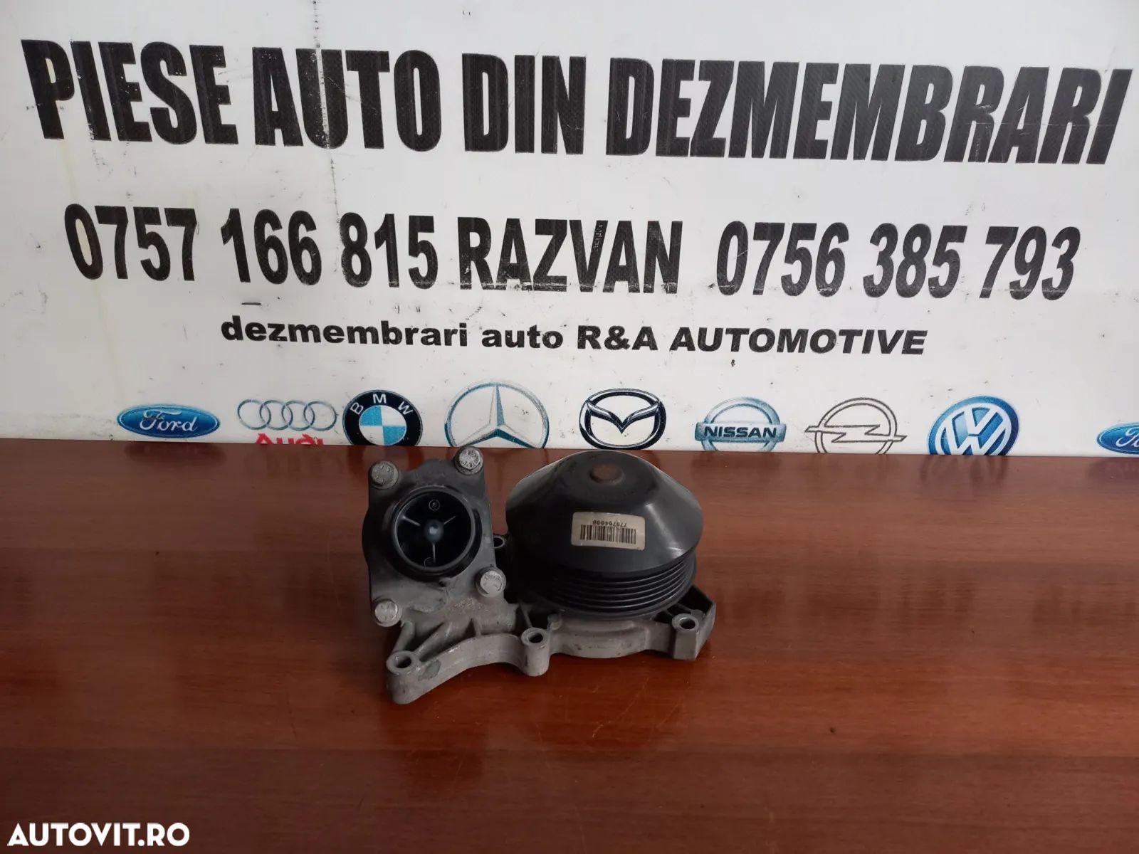 Pompa Apa Bmw E90 E91 E92 E93 E87 E88 E81 X1 E84 X3 E83 N47 Cod  - Dezmembrari Arad - 1