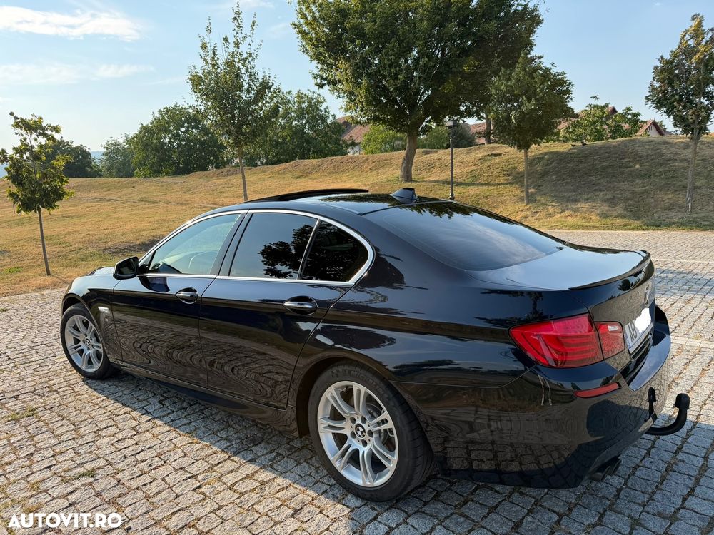 BMW Seria 5 520d Sport-Aut. - 3