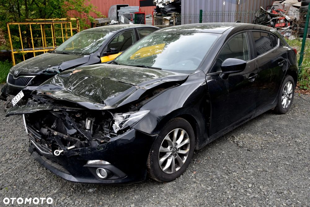 Mazda 3 SKYACTIV-G 120 Center-Line - 2