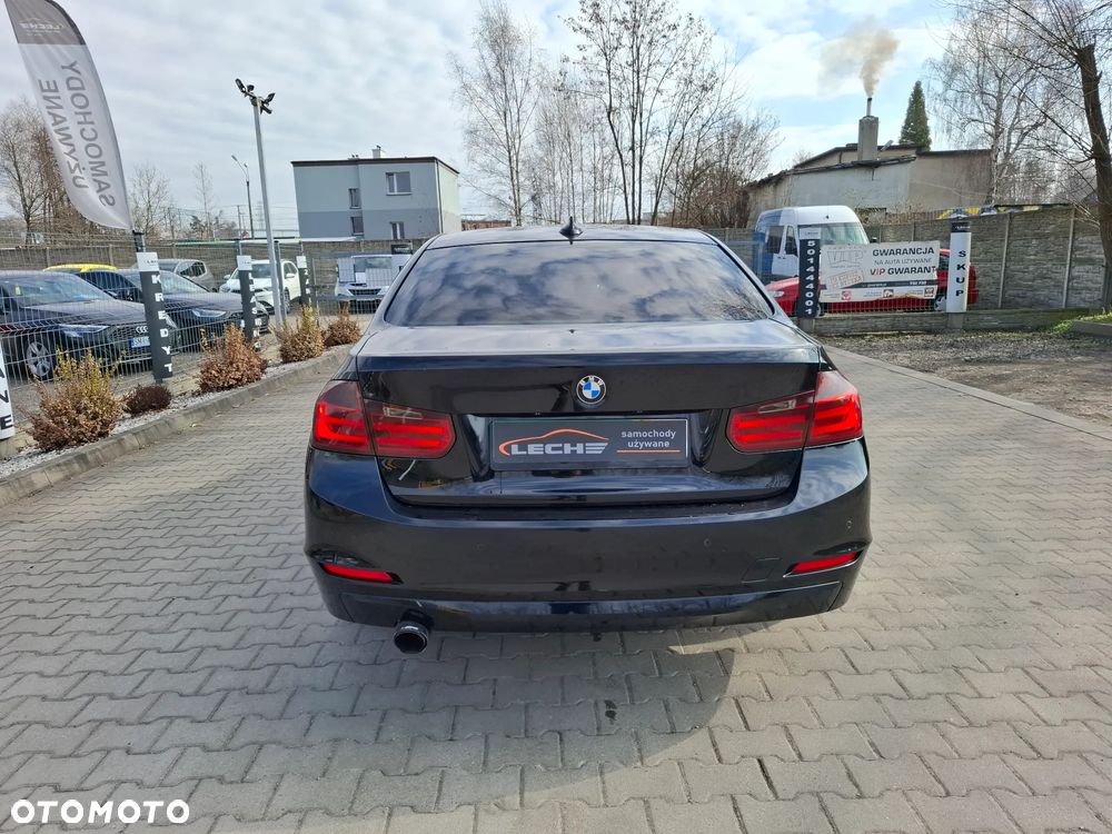 BMW Seria 3 - 30