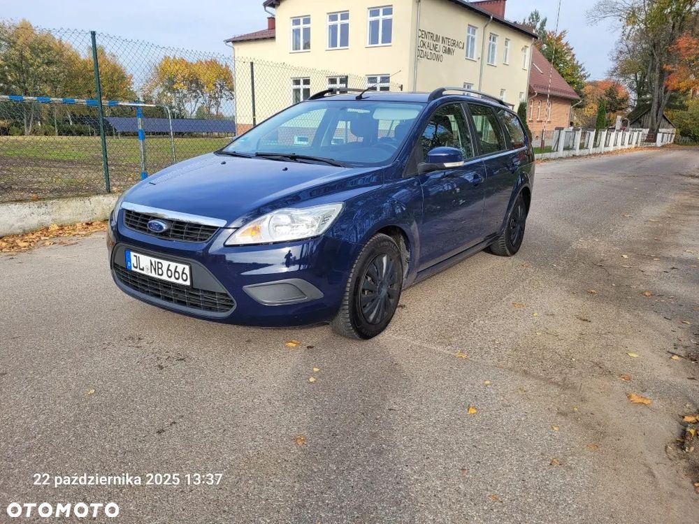 Ford Focus 1.4 16V Ambiente - 1