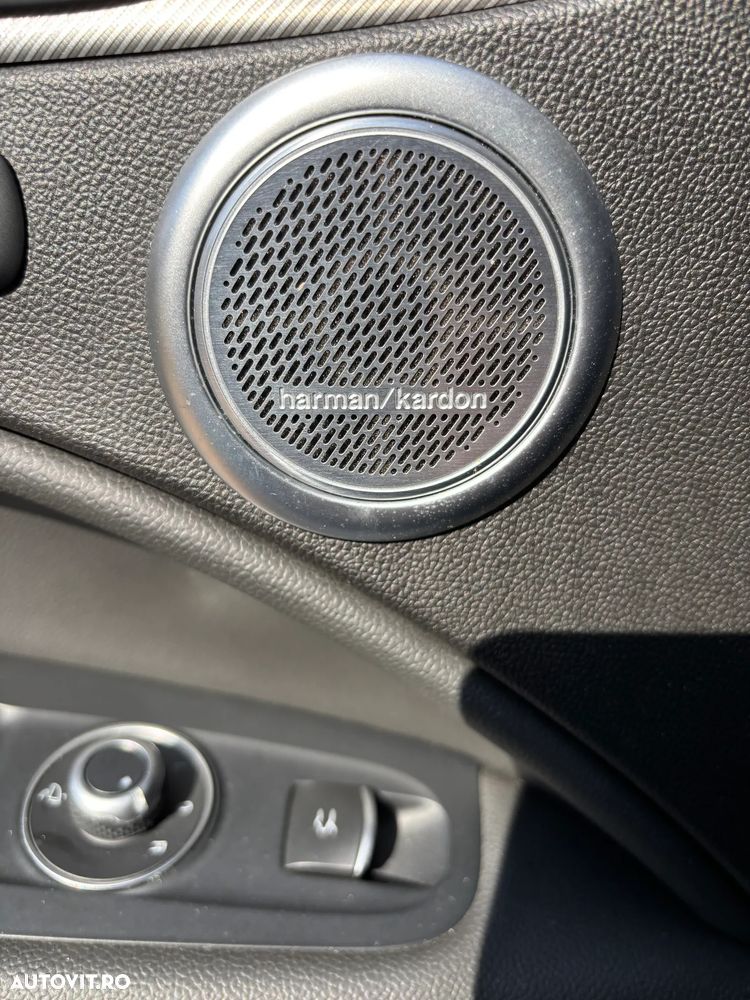 Alfa Romeo Stelvio 2.0 Turbo 16V AT8-Q4 Ti - 19