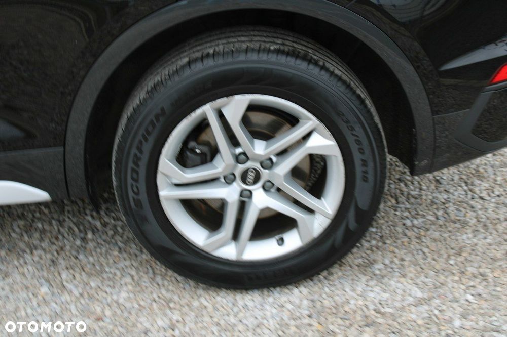 Audi Q5 Sportback - 13