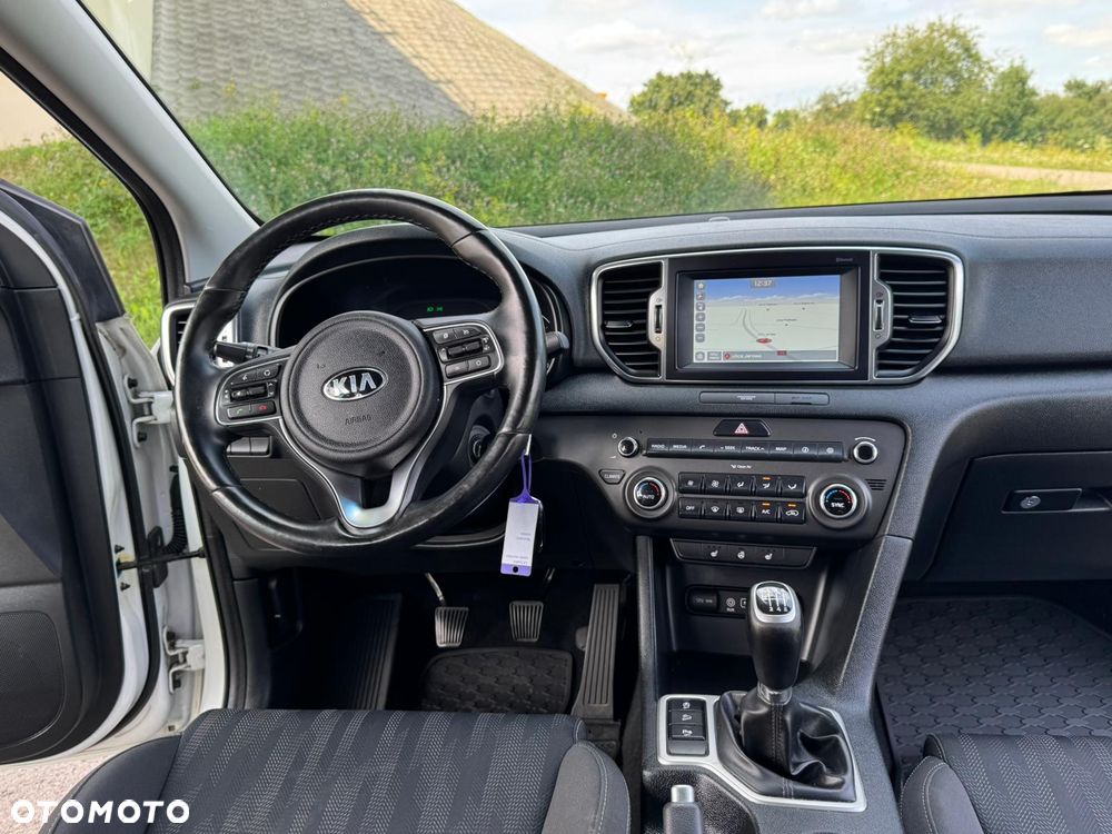 Kia Sportage 1.6 GDI 2WD DREAM-TEAM EDITION - 24