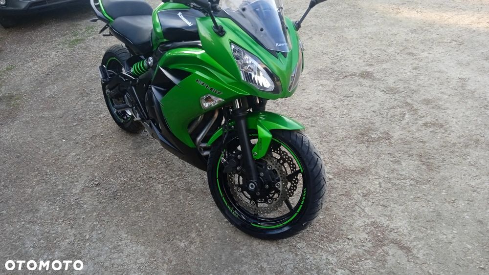 Kawasaki ER - 2