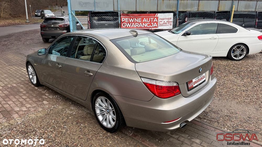 BMW Seria 5 520d Edition Sport - 27