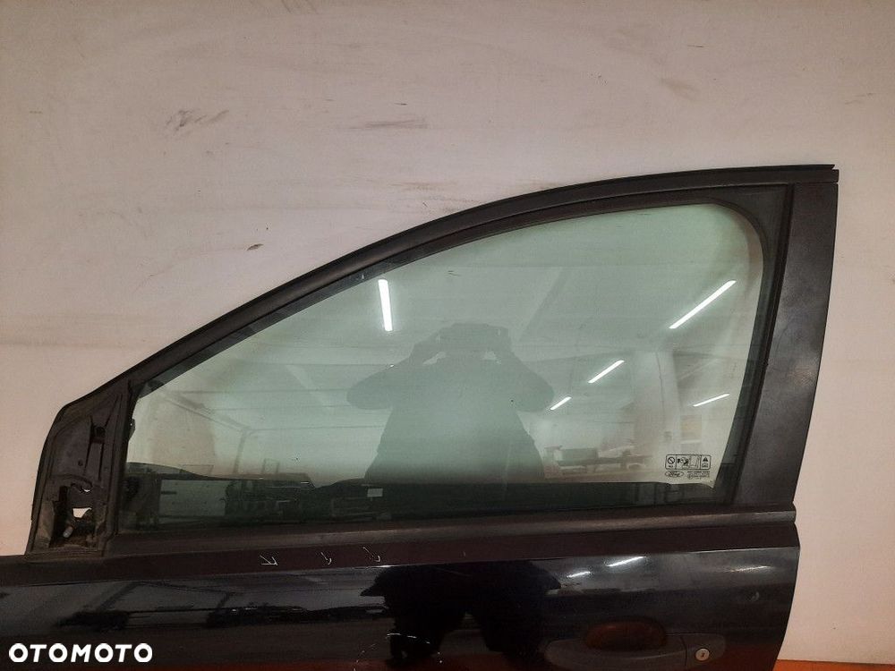 FORD FOCUS MK2 04-08 5D 1.6 TDCI DRZWI PRZÓD LEWE V3 - 2