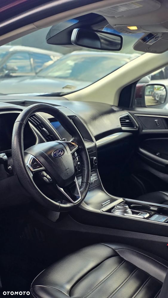 Ford Edge - 5