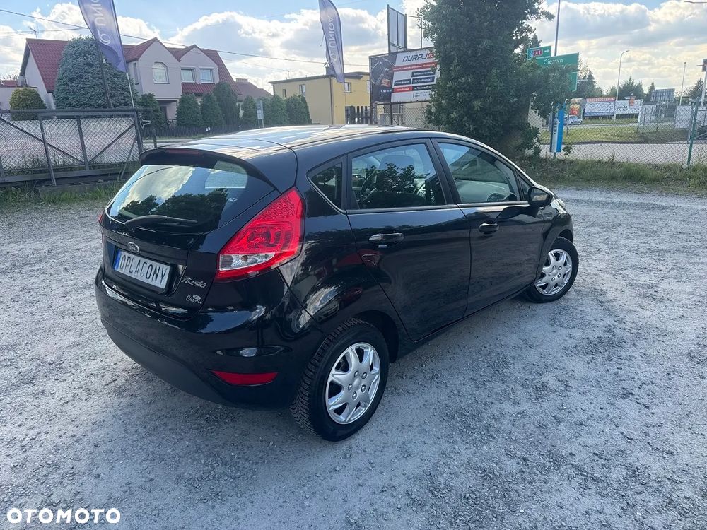 Ford Fiesta - 11