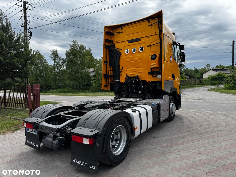 Renault T480 high cab - 10