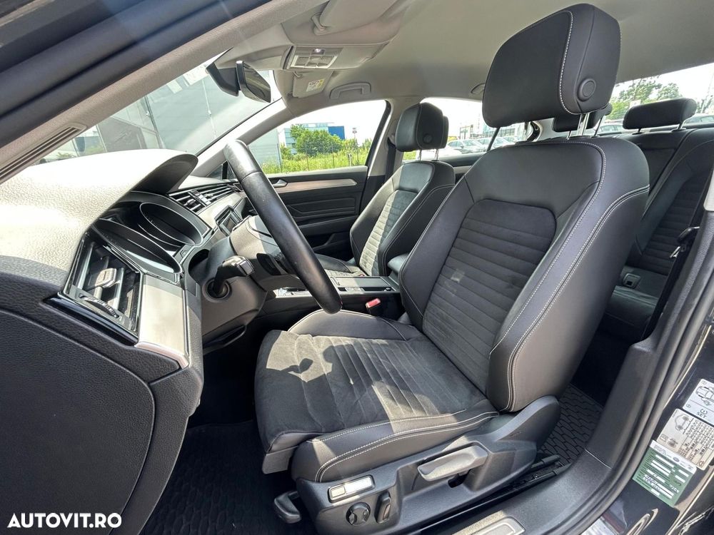 Volkswagen Passat 2.0 TDI DSG Highline - 14