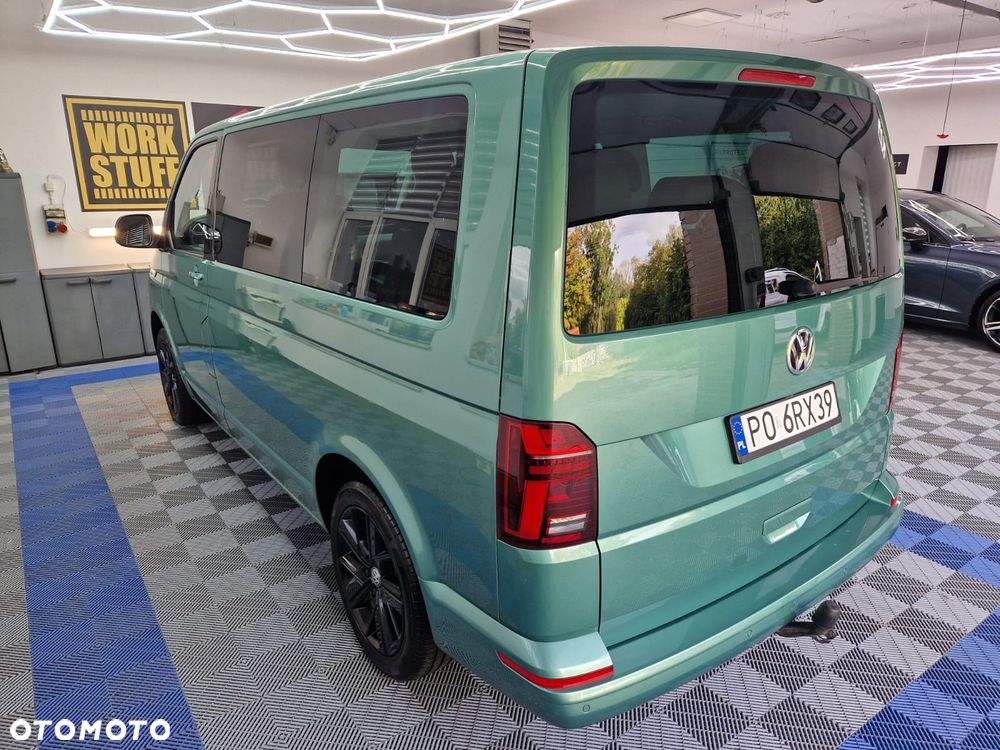 Volkswagen Multivan - 11