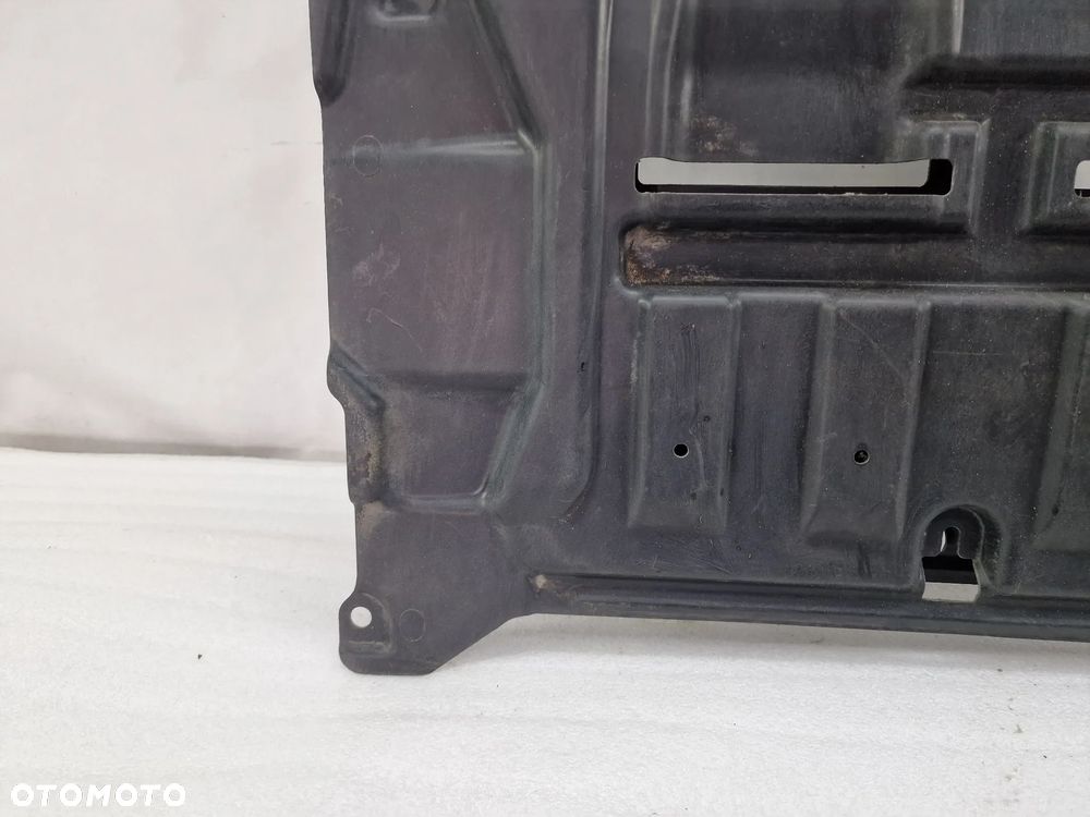 MERCEDES SPRINTER W907 / W910 20- PŁYTA / OSŁONA POD SILNIK , NR A9075200000 , NR AUKCJI NSŁ366 - 9