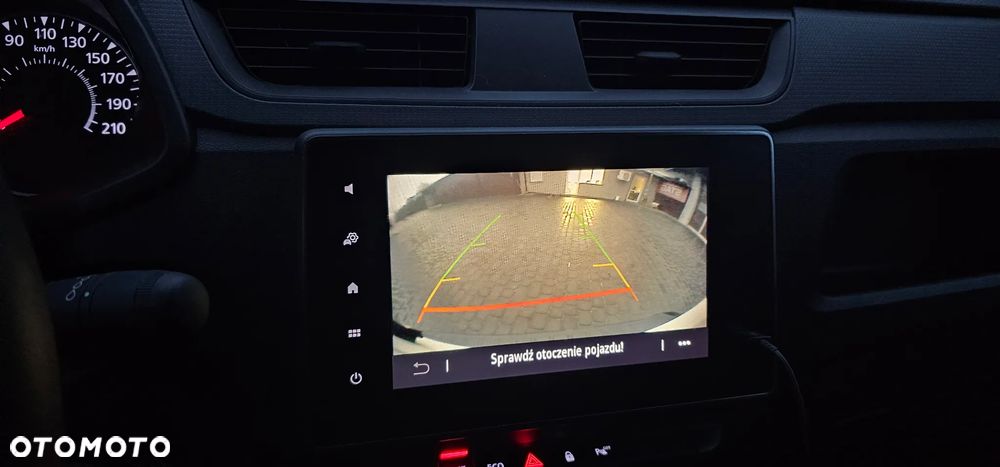 Renault EXPRESS - 12