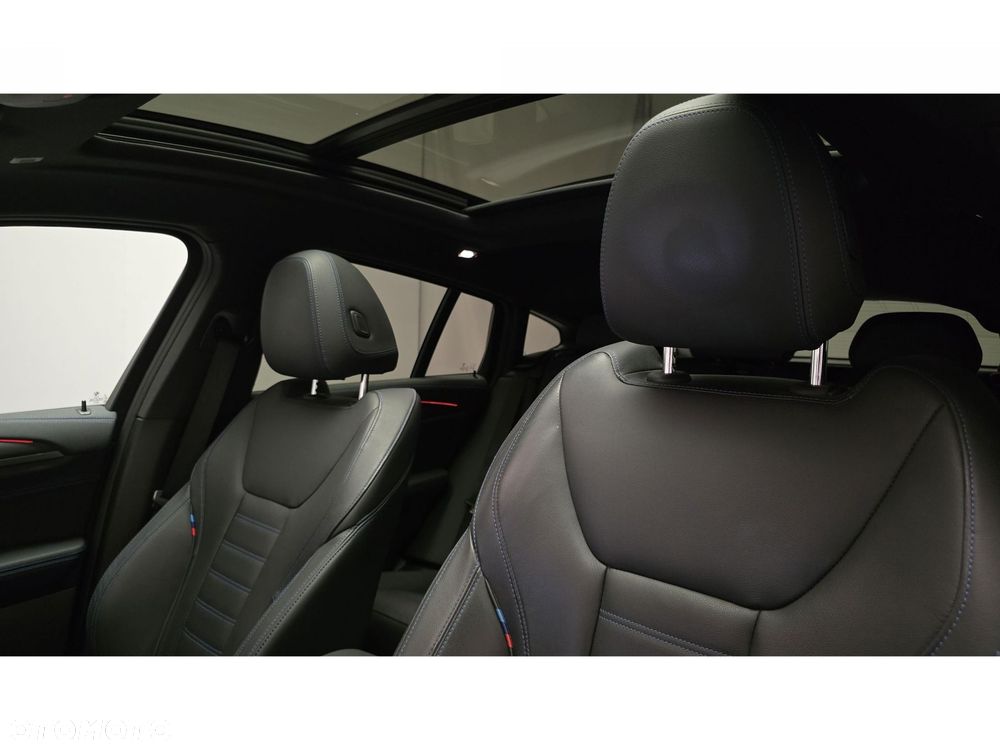 BMW X4 - 18