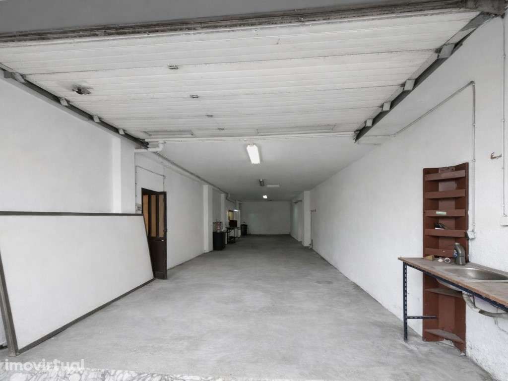 Espaço Comercial / Estabelecimento no Rés do Chão - Caneças - Grande imagem: 5/6