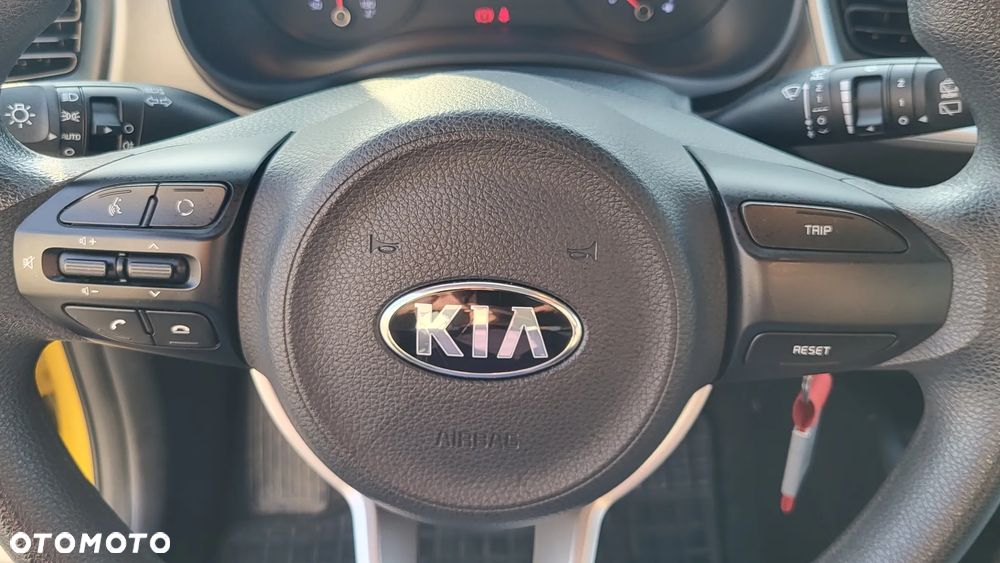 Kia Stonic 1.4 L - 15
