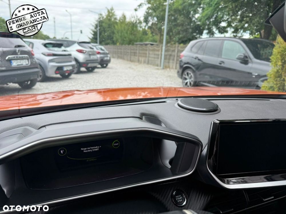 Peugeot 2008 PureTech 130 GT S&S EAT8 - 11