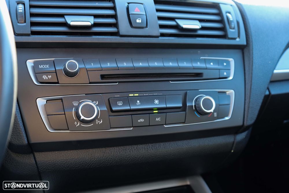 BMW 116 d Pack M - 24