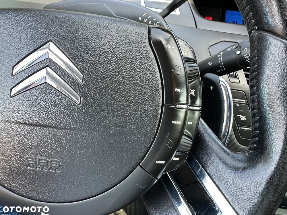 Citroën C4 Grand Picasso 1.6 HDi FAP EGS6 C-Chic - 21