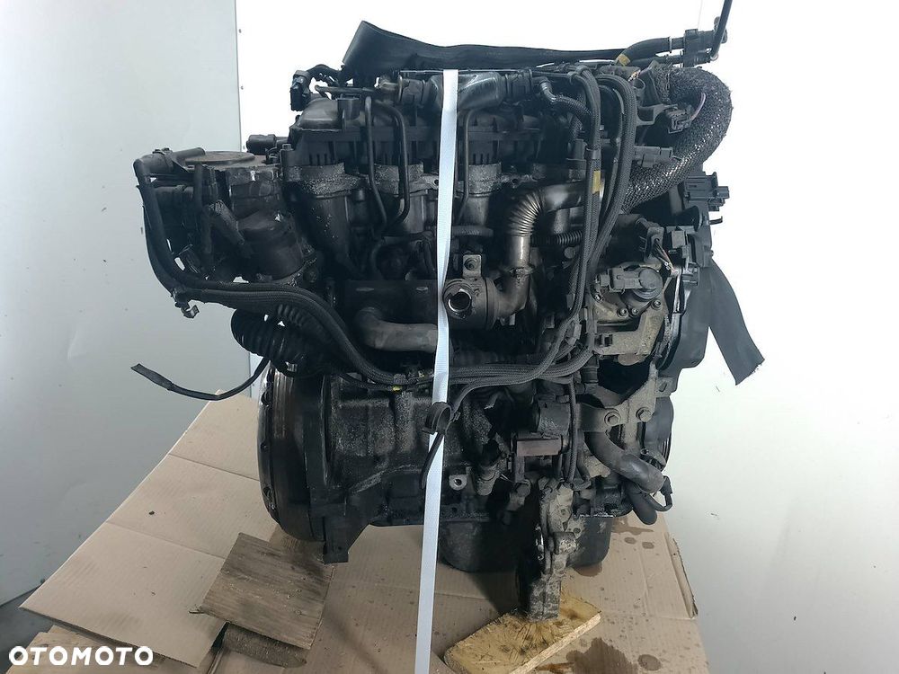 SILNIK CITROEN C4 GRAND PICASSO I 9H01 1.6 HDI - 4