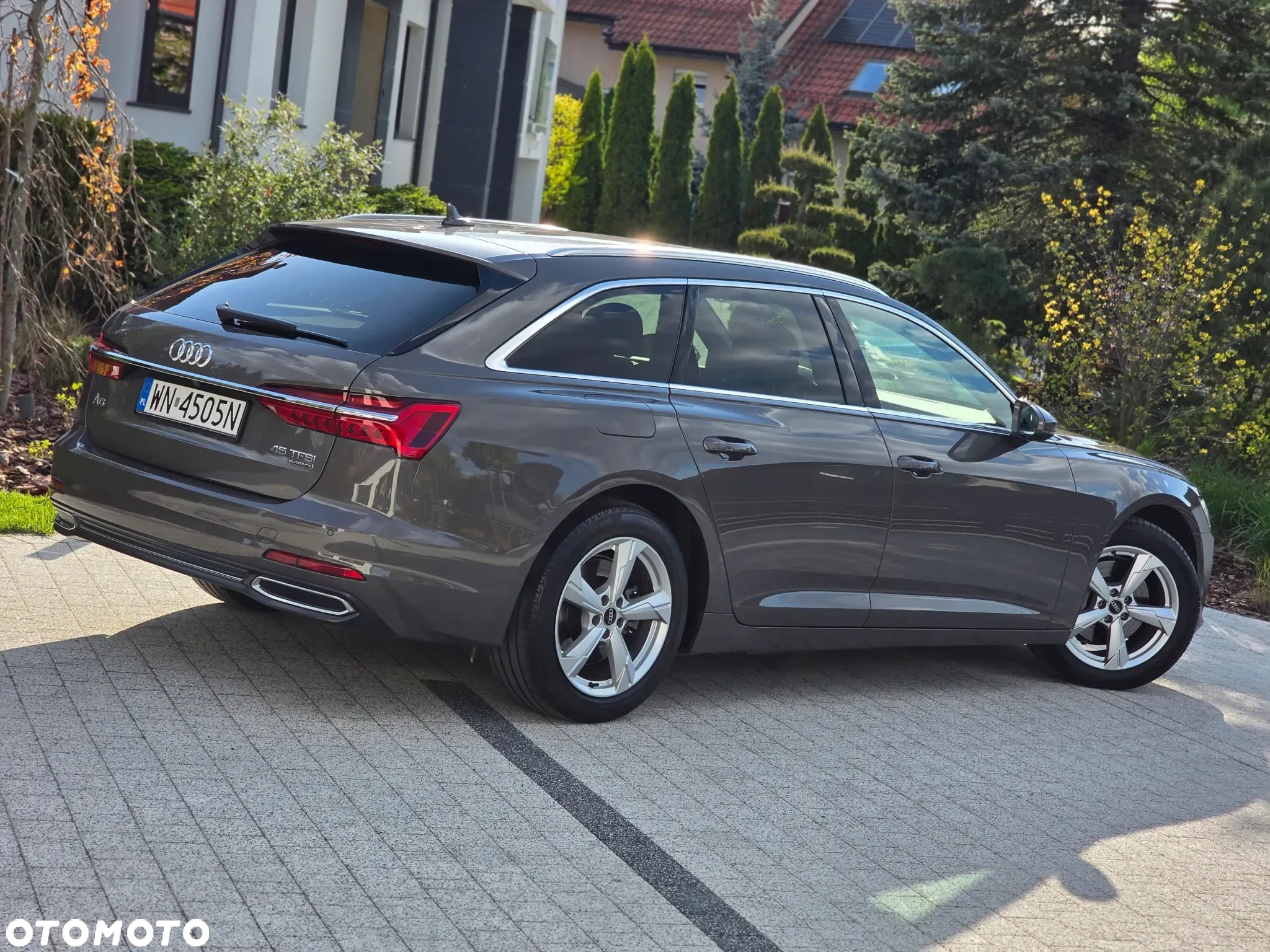 Audi A6 - 6