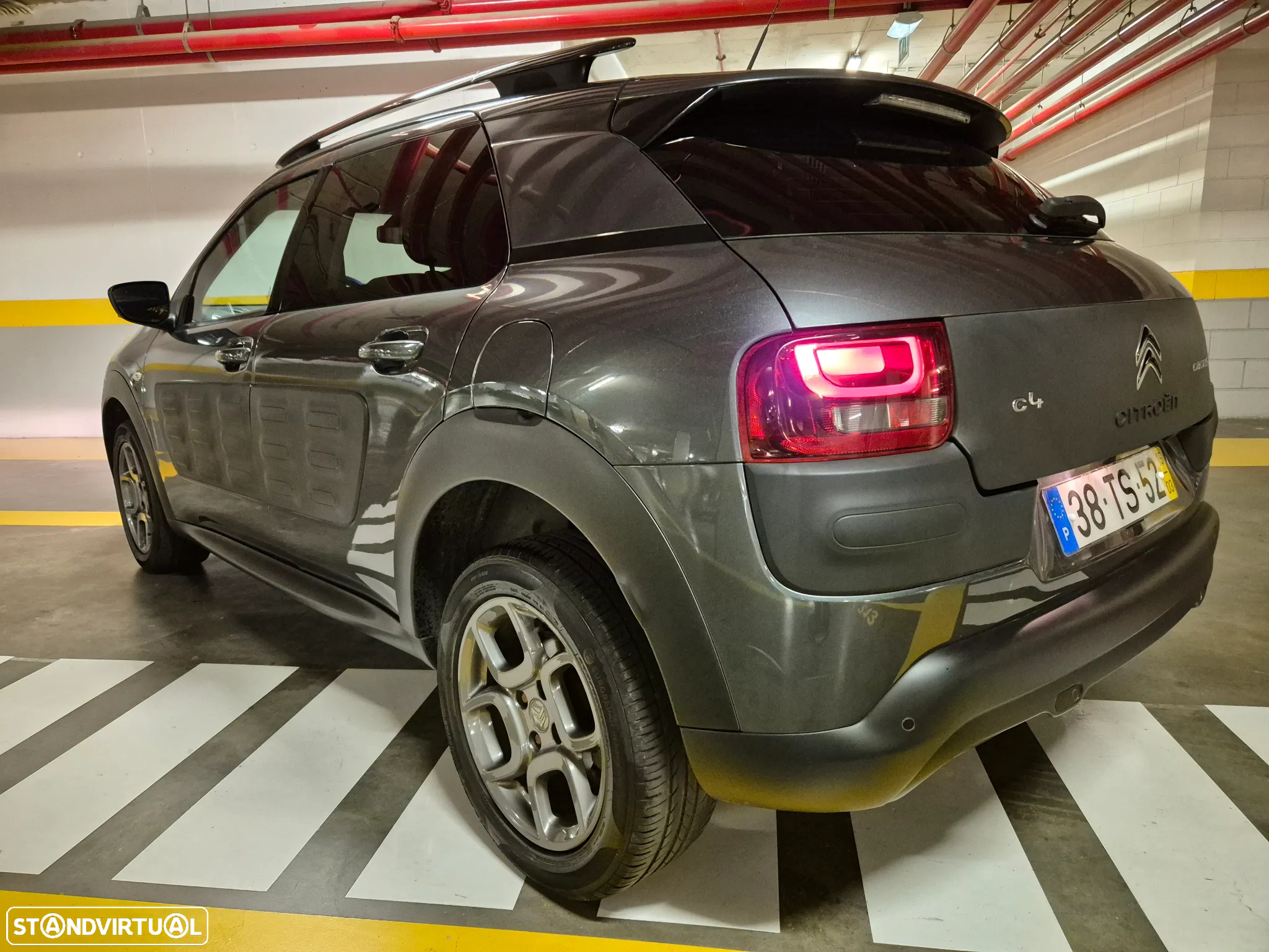 Citroën C4 Cactus BlueHDi 100 Stop&Start Shine - 18