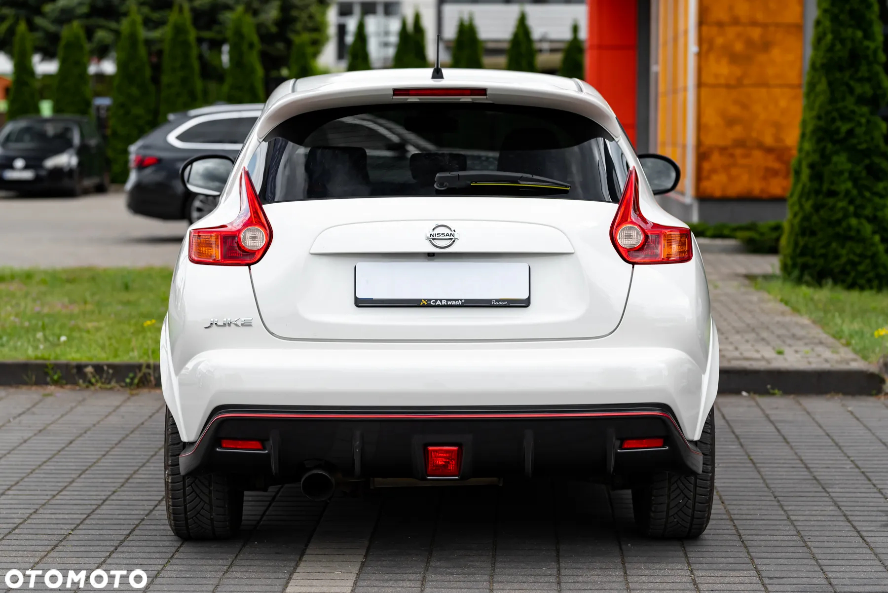Nissan Juke 1.6 T Nismo 4x4 - 11