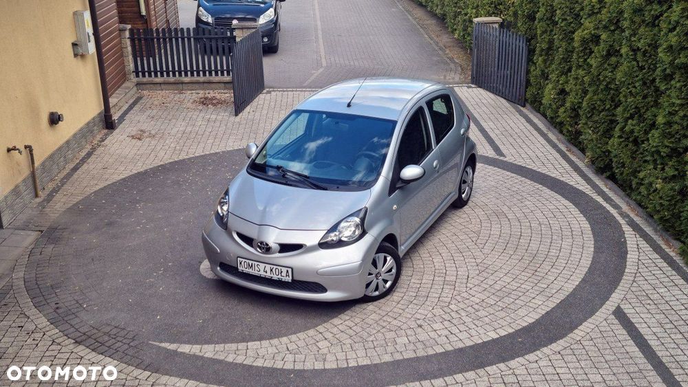 Toyota Aygo - 15