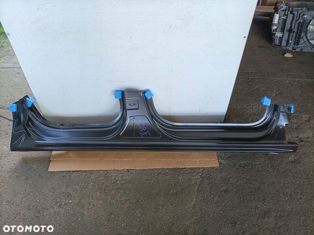 PEUGEOT 508 II PRÓG POSZYCIE PRAWA STRONA NOWY ORYG 1636051680