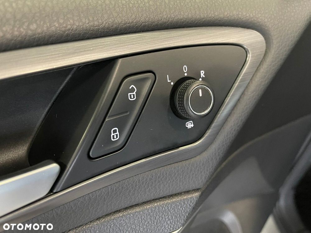 Volkswagen Golf 1.6 TDI BMT Comfortline - 30