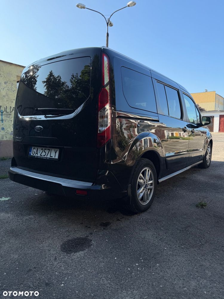 Ford Tourneo Connect - 17