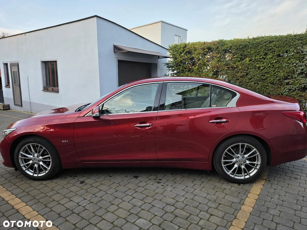 Infiniti Q50 2.0t Premium Sound Studio by Bose - 13