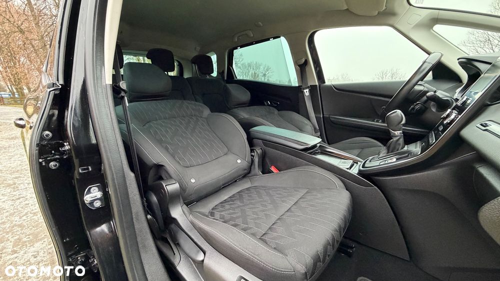 Renault Scenic TCe 140 GPF EDC BOSE EDITION - 26