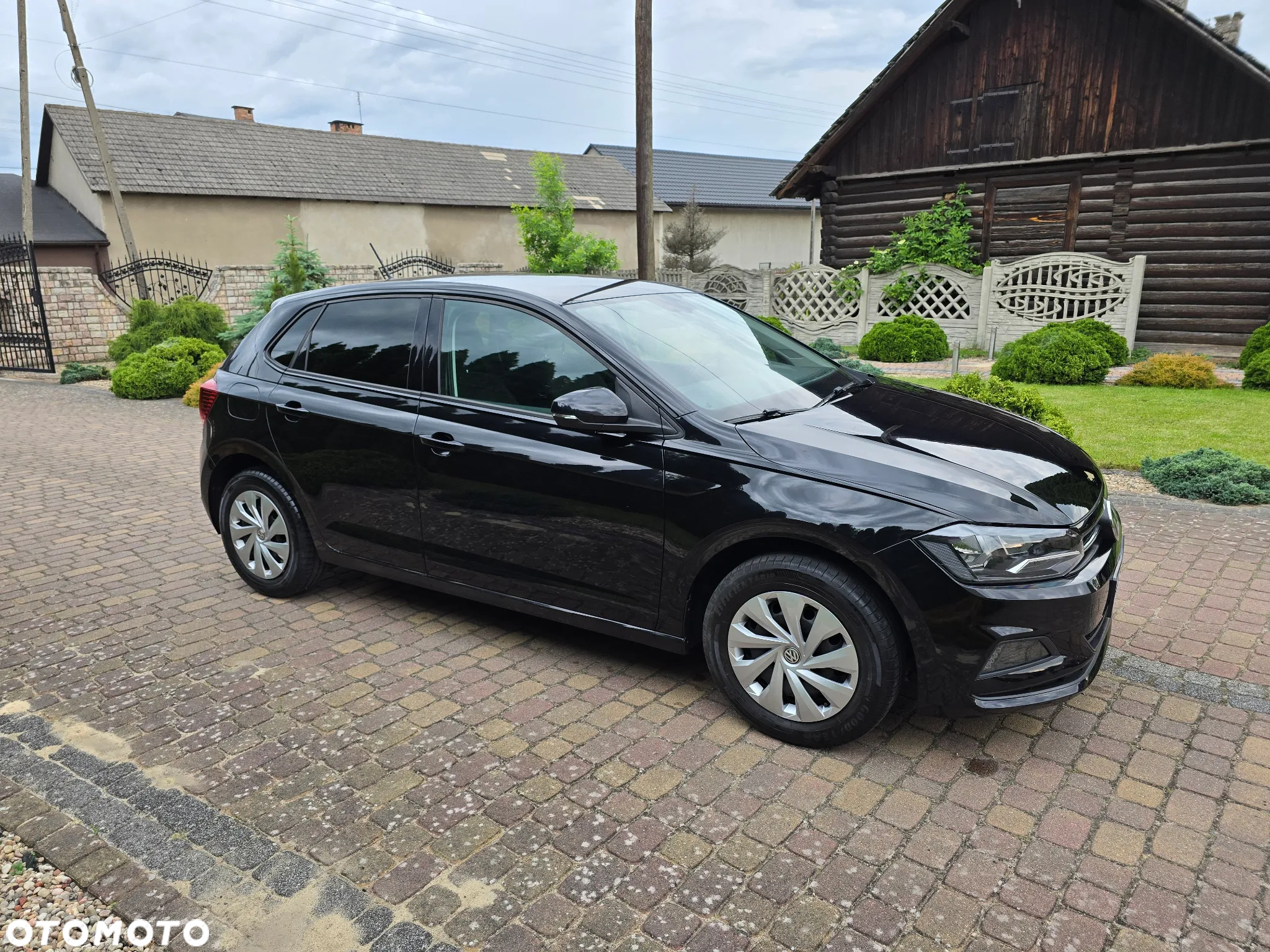 Volkswagen Polo 1.0 TSI Comfortline - 2