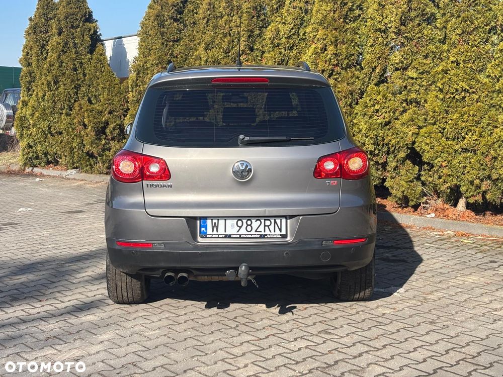 Volkswagen Tiguan 1.4 TSI BlueMot Sport&Style - 11