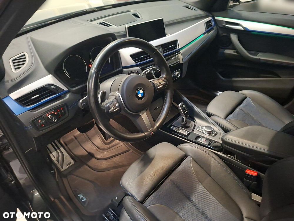 BMW X1 - 10