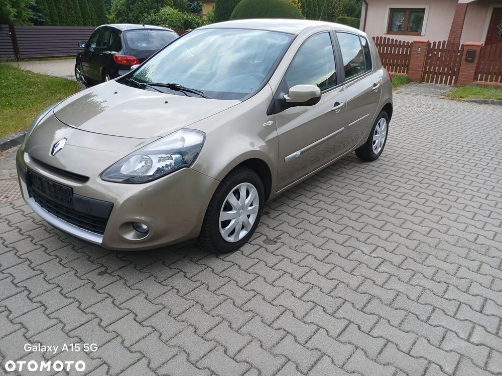 Renault Clio TCe 100 TomTom Edition - 13