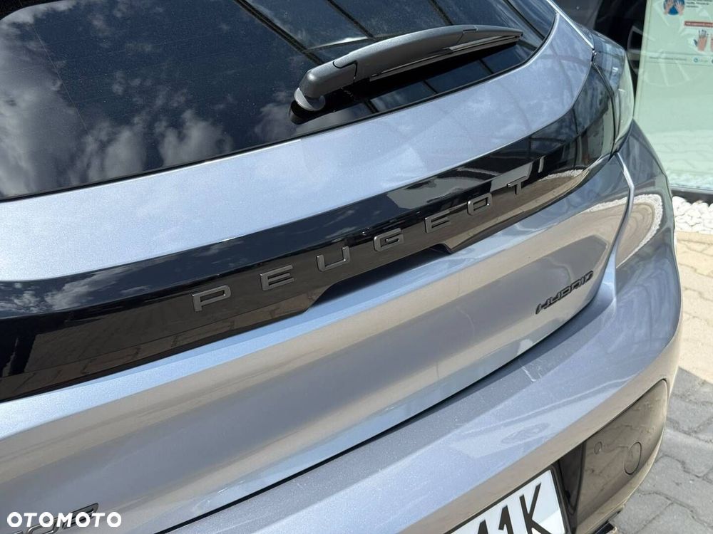 Peugeot 208 - 13