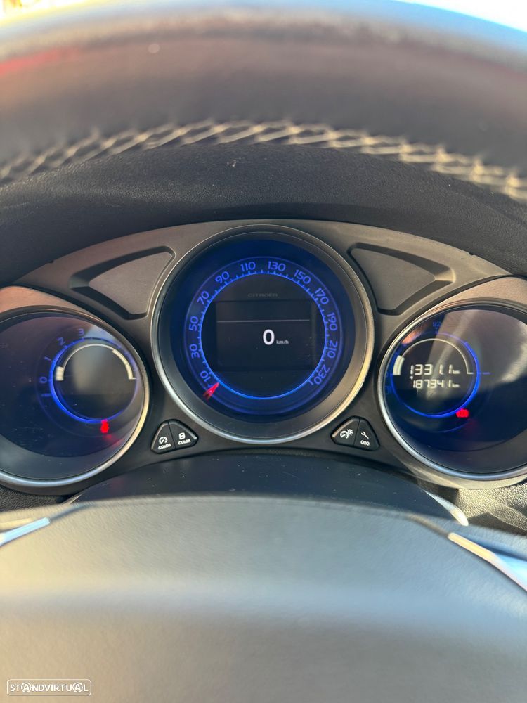 Citroën C4 2.0 HDi Exclusive J17 - 2