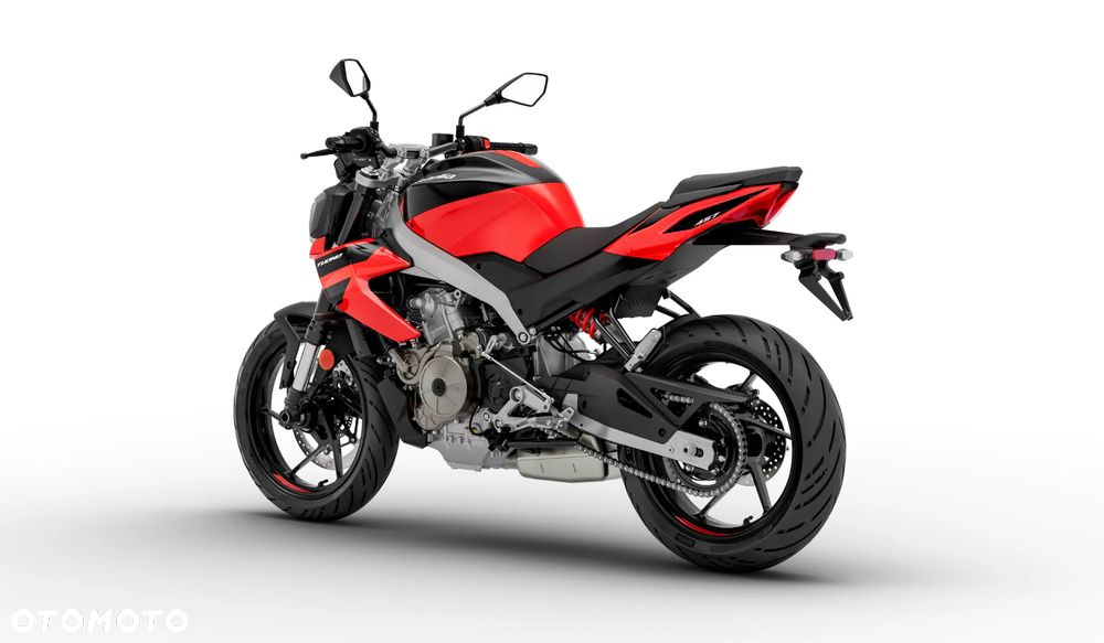Aprilia Tuono - 6