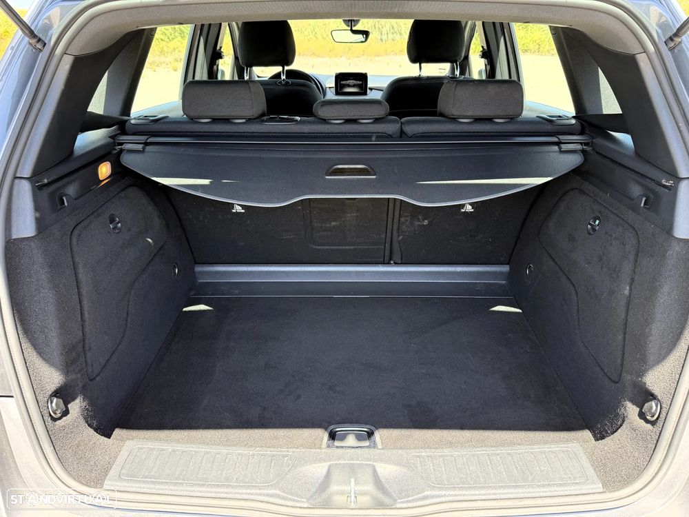 Mercedes-Benz B 200 d Style Aut. - 16