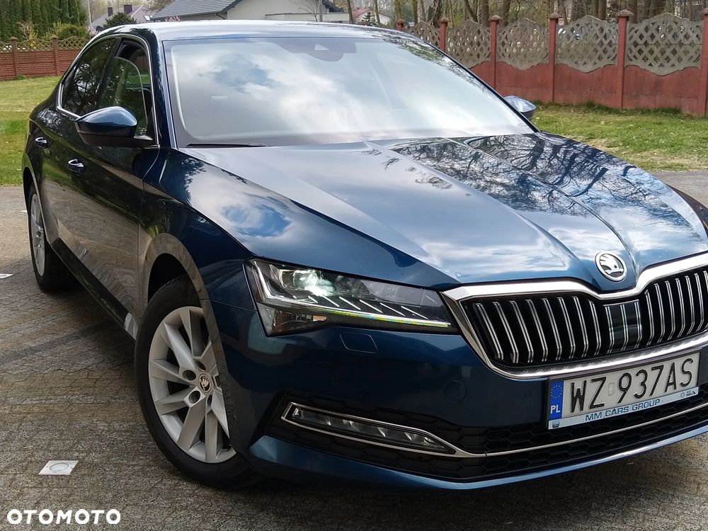 Skoda Superb 2.0 TDI SCR Style DSG - 9
