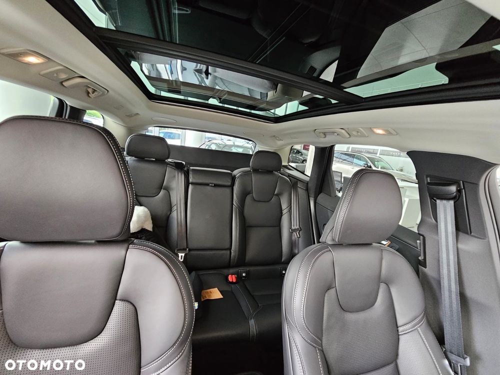 Volvo XC 60 - 3