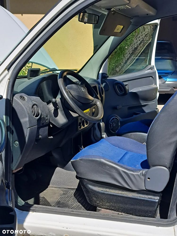 Peugeot Partner Combi 1.4 - 11