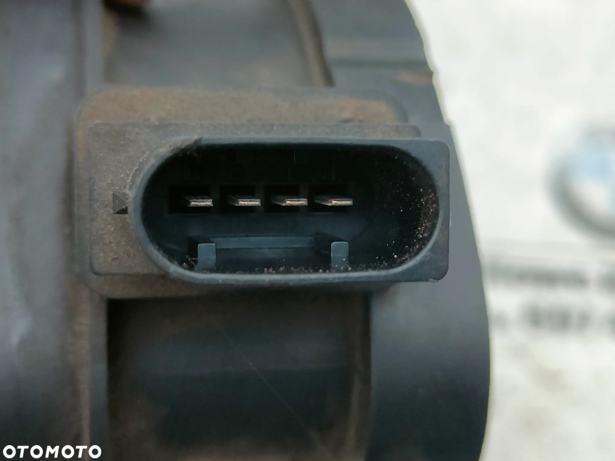 BMW E46 E53 E65 E70 E83 2.0d 3.0d Przepływomierz 0928400529 - 3